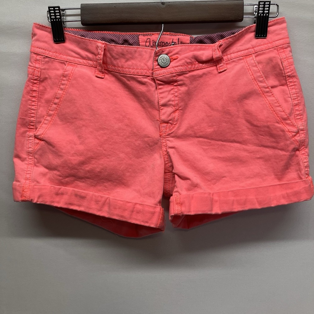 Aeropostale Womens‎ Salmon Hot Pink Cuffed Chino 3.5" inseam Shorts Size 2